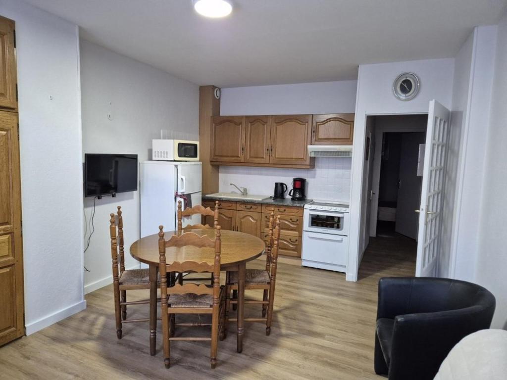 Appartement T2 40 m² pour 4 pers, proche centre - FR-1-234-345 - 3