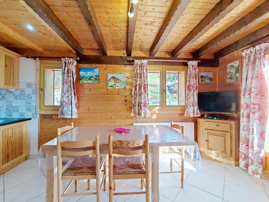 Petit Savoyard PY9 MOUNTAIN & COSY 6 Pers - 2