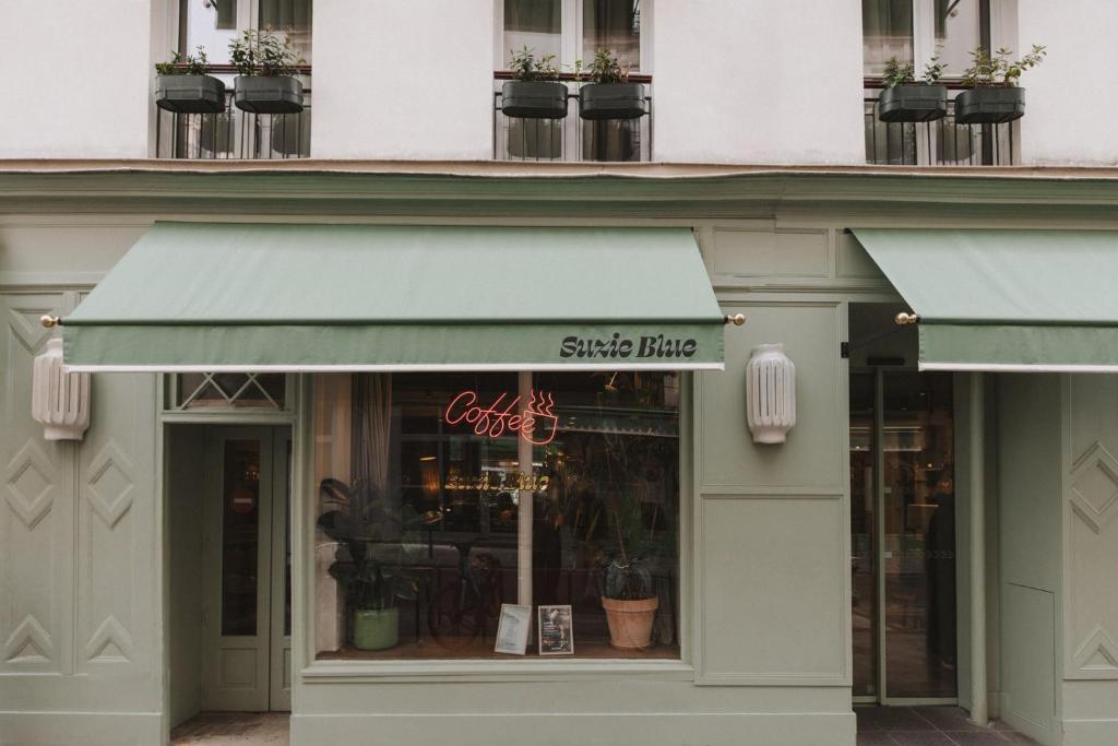 Entrance, Hotel Suzie Blue  in Paris