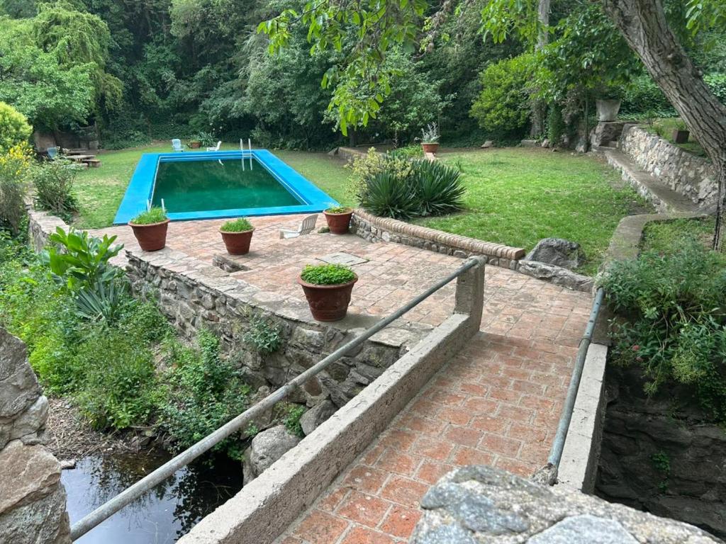 casa para 10-12 en la montaña, pileta, viñedo y naturaleza - 5