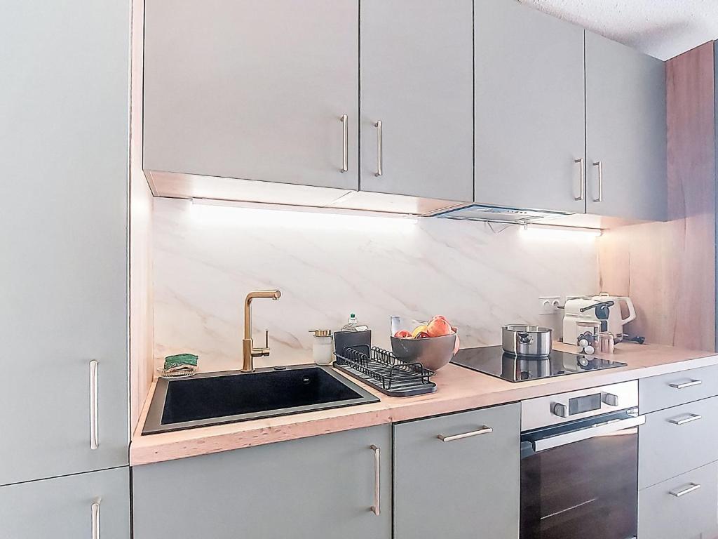 Apartment Les Olympiades-14 by Interhome - 3