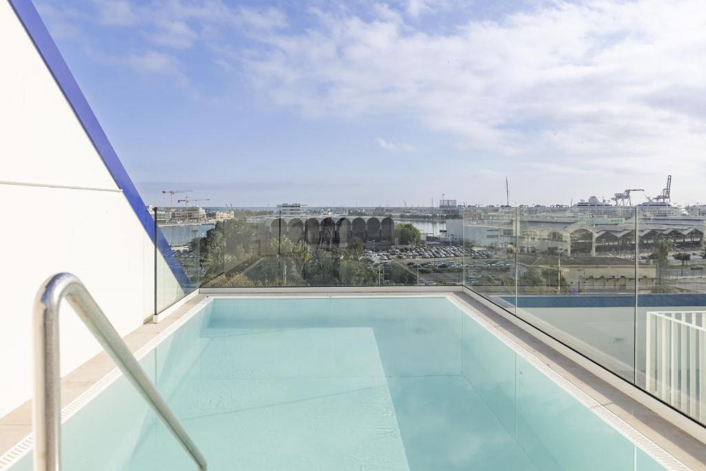 ApartUP Port Marina Azura - 1