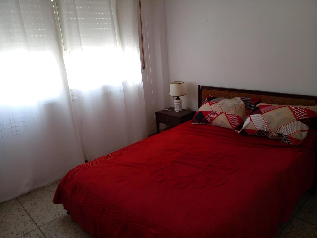 APARTAMENTO EN PUNTA DEL ESTE PLENA PENINSULA LIBR TURISMO 27MAR-5ABR! PARa 4 - 5