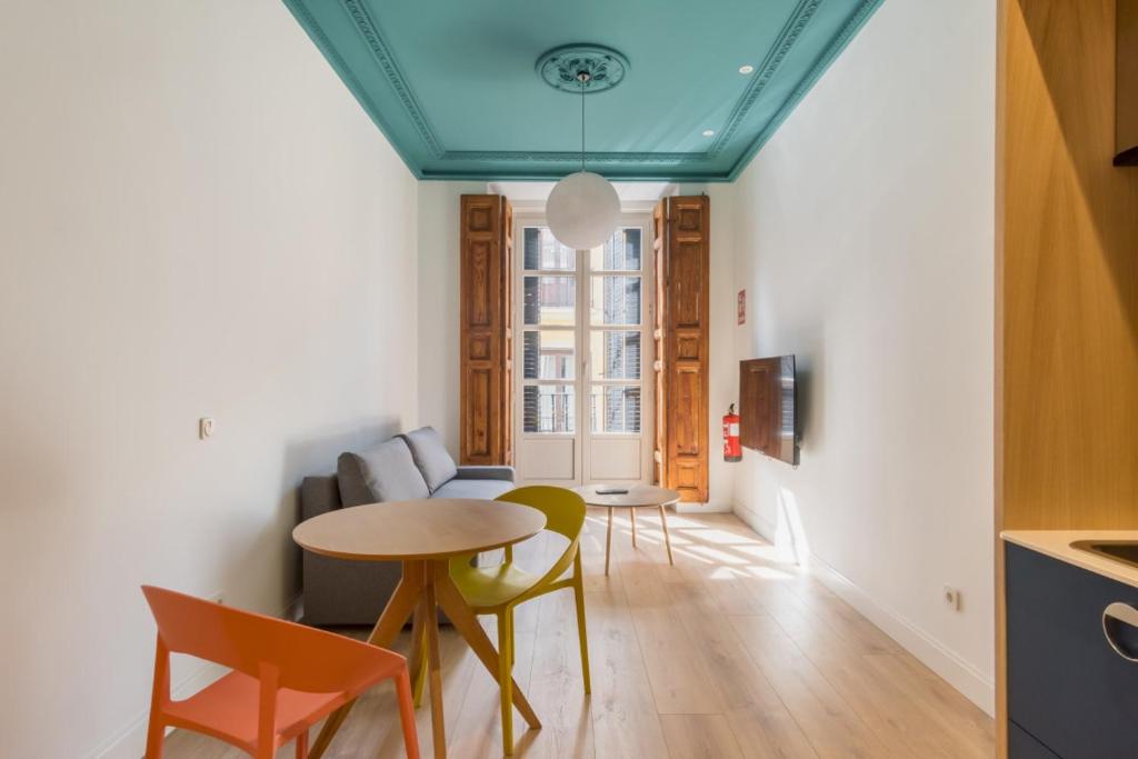 Modern Bright- Studio -Chueca - 2