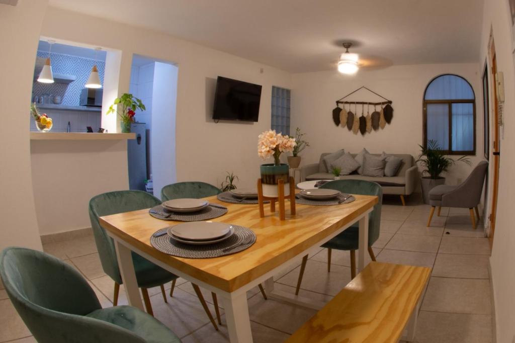 Espacioso departamento con gran ubicación en playa del carmen - 1