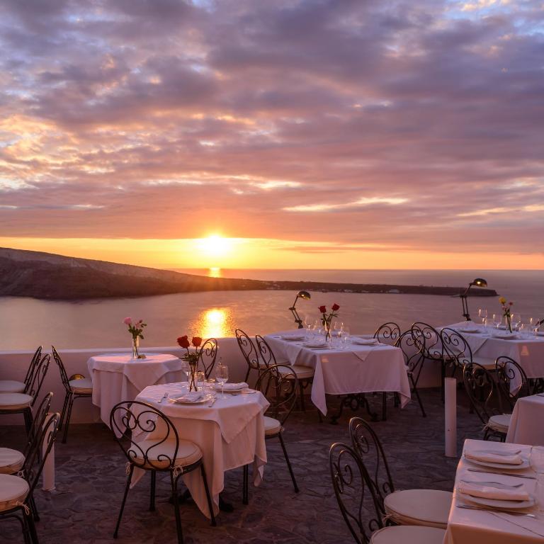 ファナリ ヴィラス (Fanari Villas)