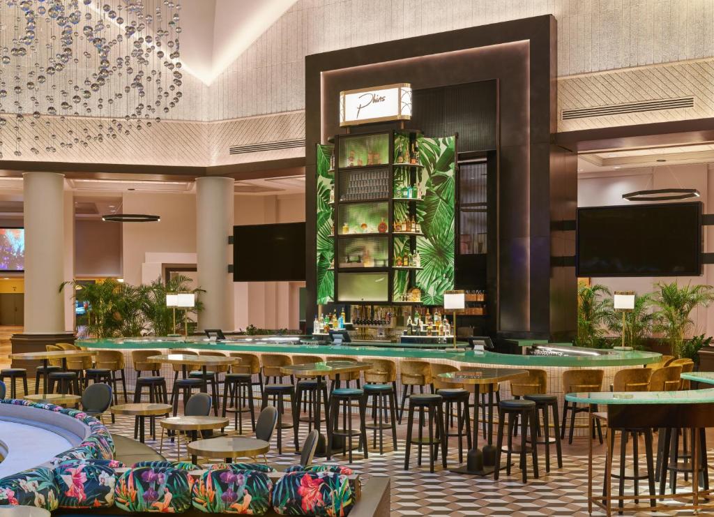 Bar/lounge
