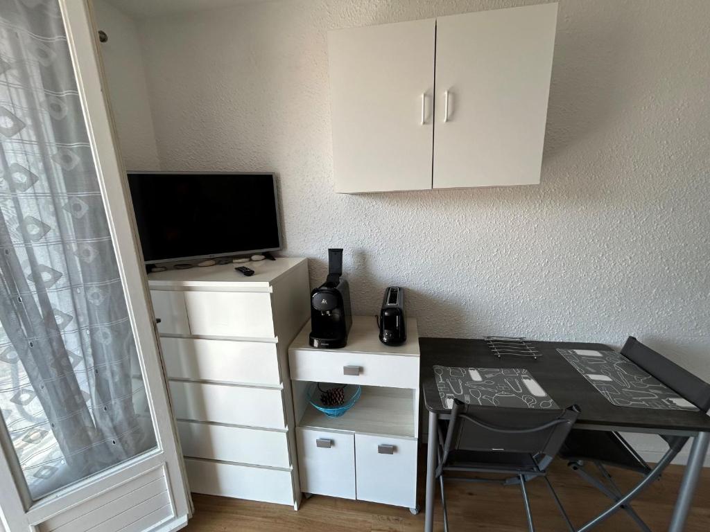 Studio 2 pers à 100m de la plage - FR-1-837-68 - 5