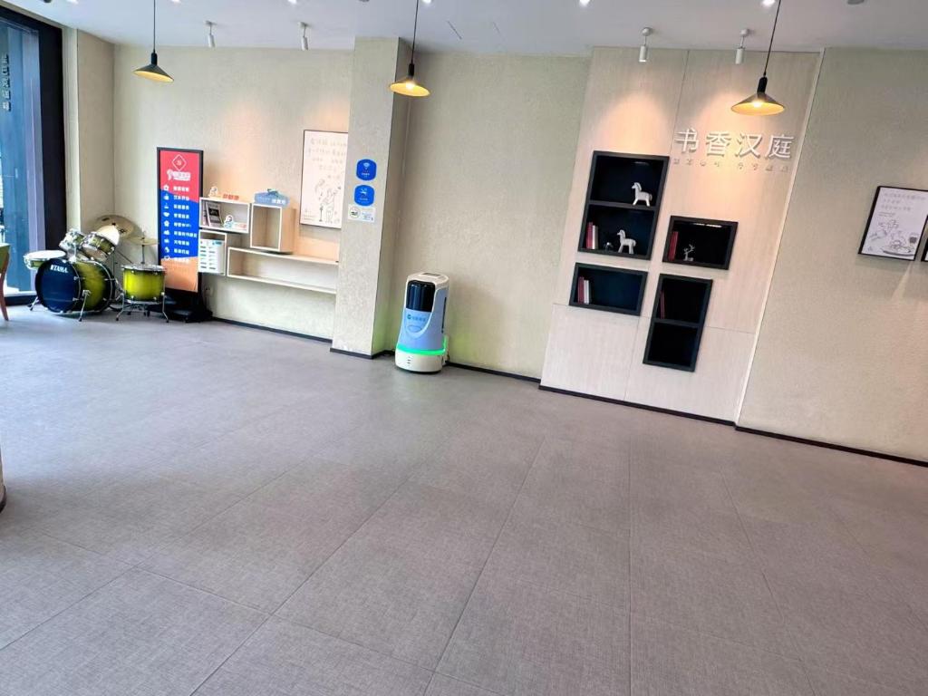 フロント・ロビー