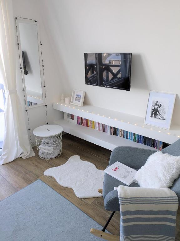 Hiona Apartment - 2