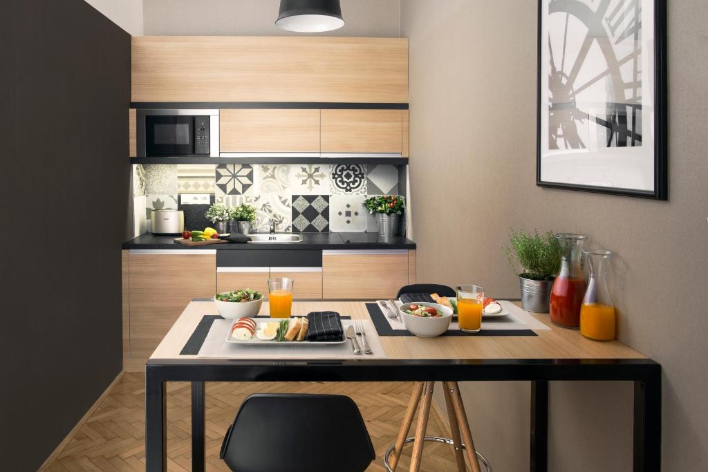 Kitchen, Brill Budapest Apartments 2 in Budapest