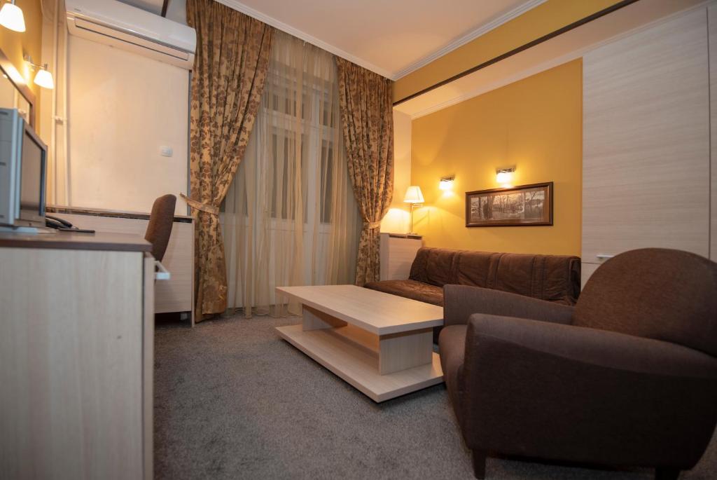 Hotel Leotar - 4