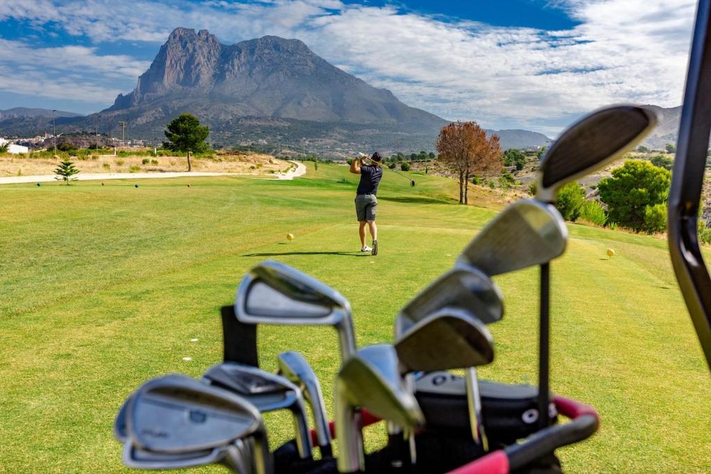 Lovely Oasis Golf Brisa Sol, Puig Campana Pool Premium - 1