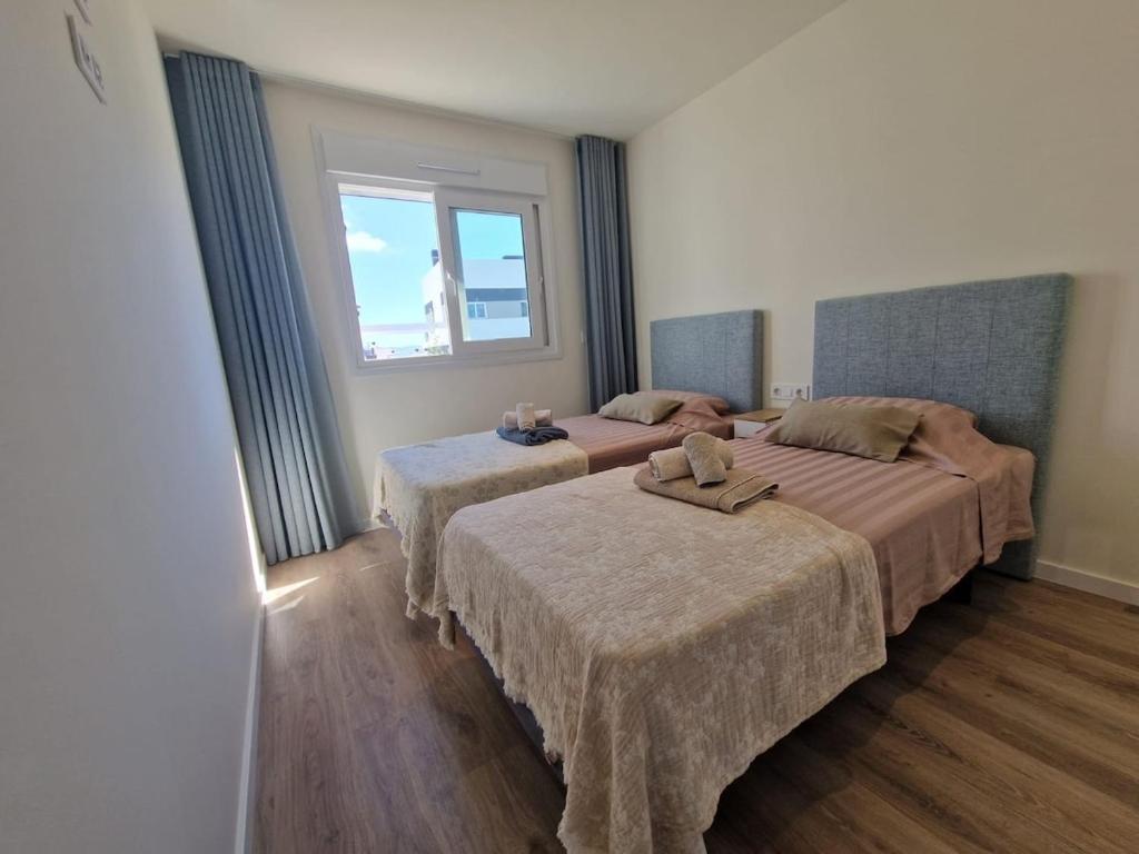Lovely Oasis Golf Brisa Sol, Puig Campana Pool Premium - 3