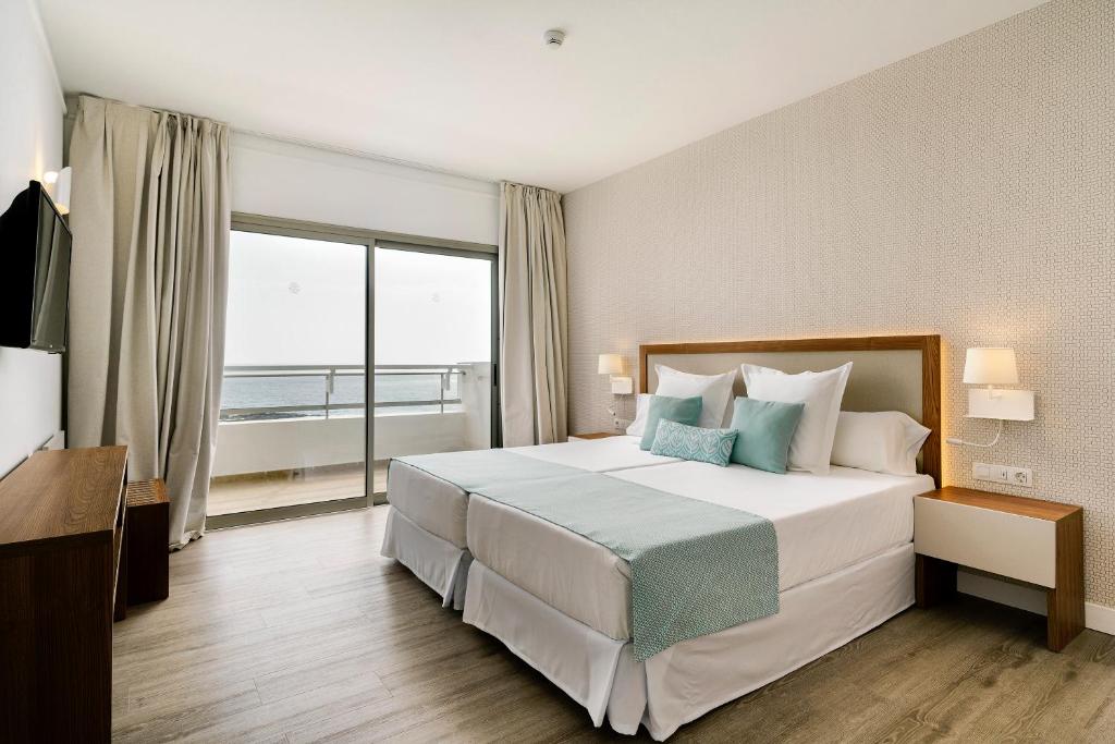 Alua Atlantico Golf - All Inclusive — Hotel rooms in Golf Del Sur, Canary Islands
