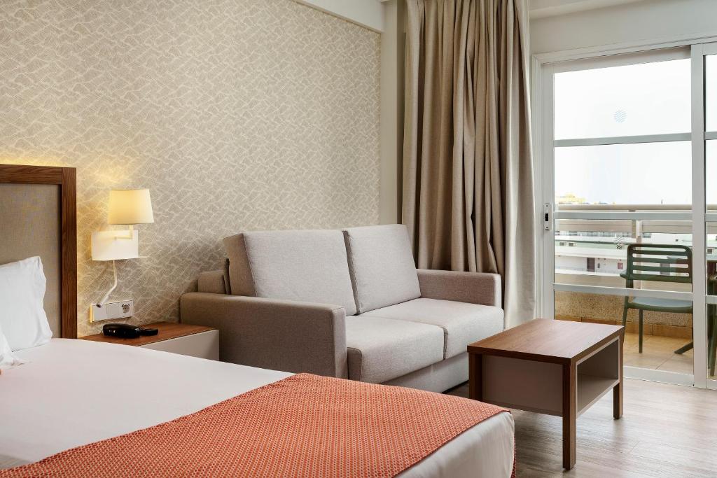 Alua Atlantico Golf - All Inclusive — Hotel rooms in Golf Del Sur, Canary Islands