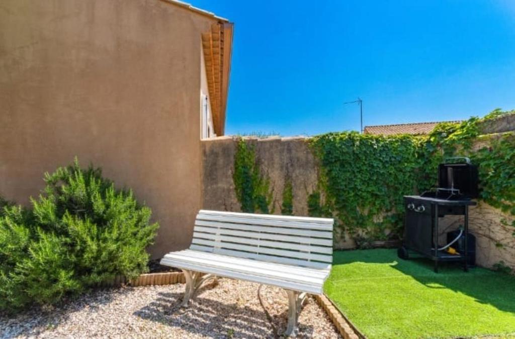 Maison climatisée avec jardin - 6 pers - 7 min des plages du Var - 3