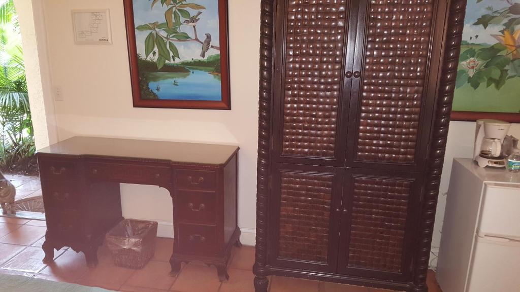 The Caribbean Court Boutique Hotel photo