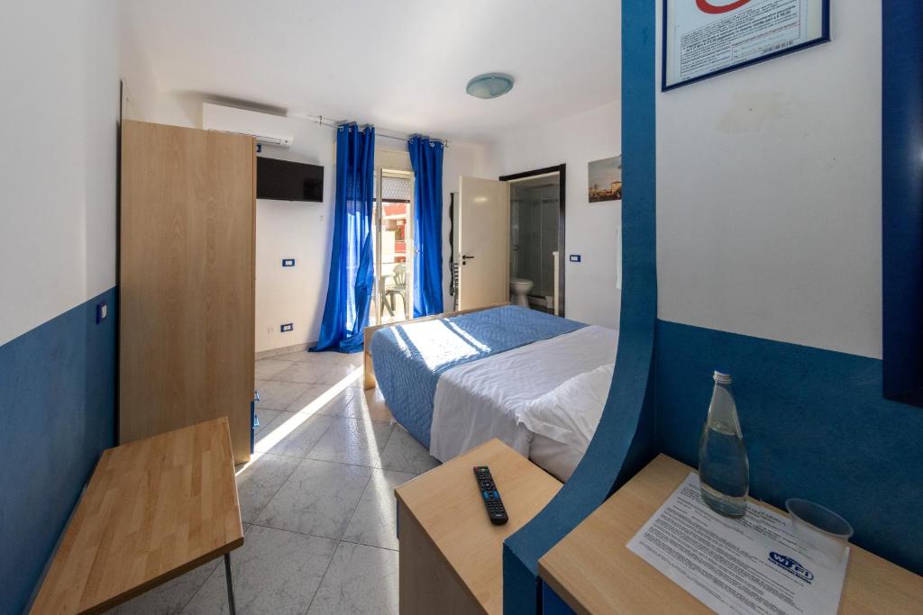 B&B Brezza Marina & Ristorante Shoreline - 3