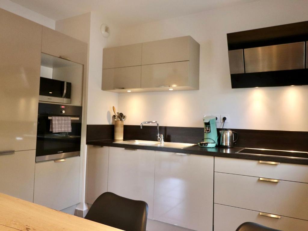 Appartement contemporain à Annecy, terrasse et animaux admis - FR-1-432-47 - 2