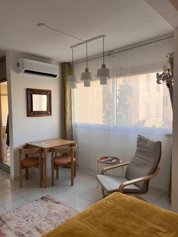 "Charmant studio" Plein centre, Calme, Terrasse - 3