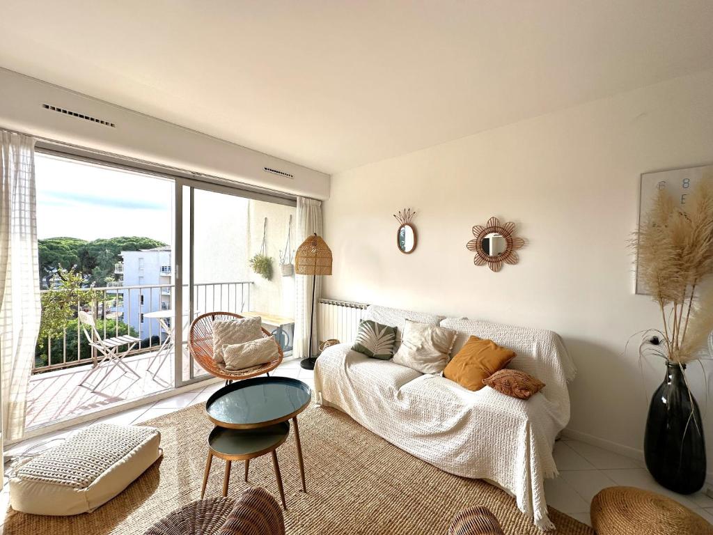HYESER - Appartement pour 4 personnes sur le port d'Hyères - 1