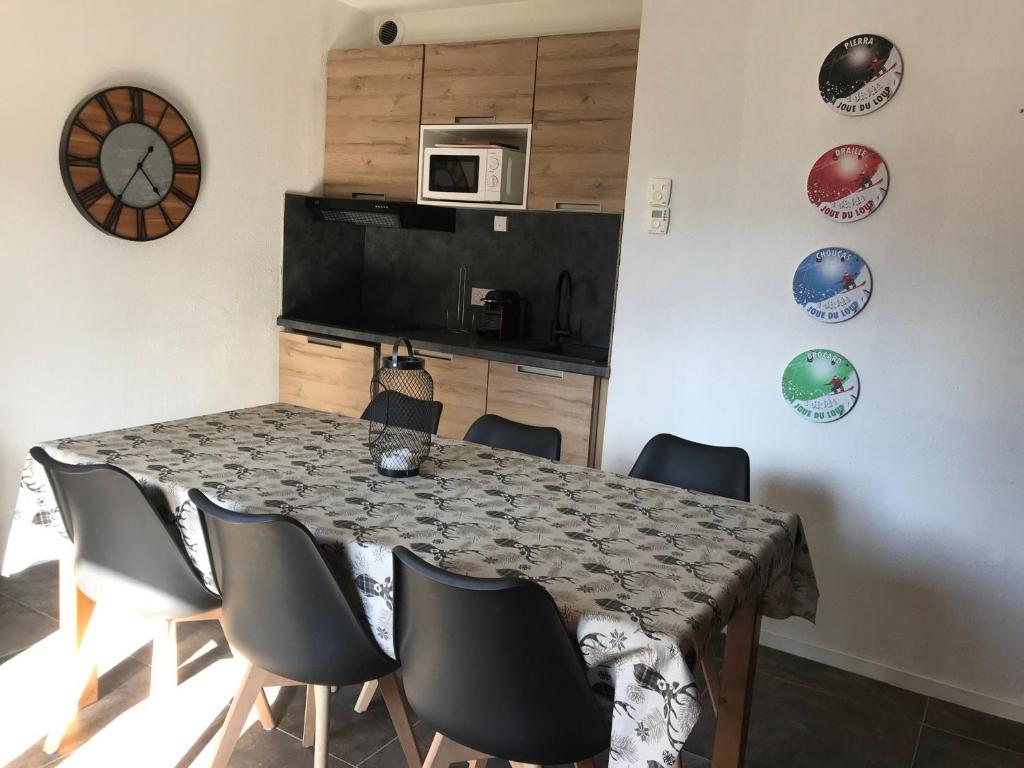 Chalet Duplex 3 Pièces, 7 Pers, Animaux, Parking, Vue Montagne - FR-1-863-2 - 3