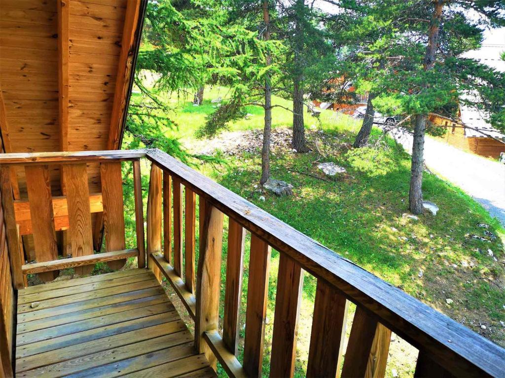 Chalet mitoyen rénové 3 pièces, 7 pers, terrasse, parking, animaux admis - FR-1-863-10 - 5