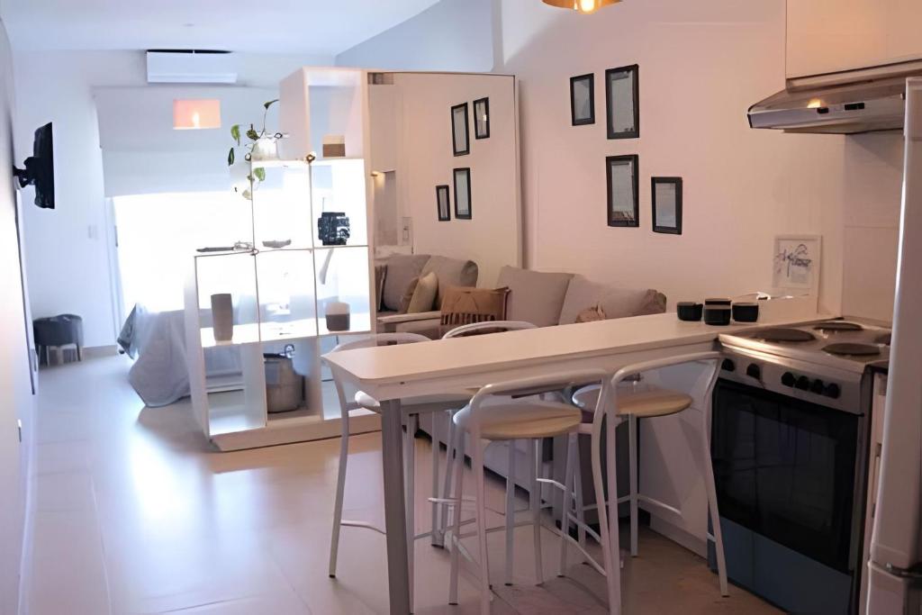 Excelente edificio en Palermo con piscina climatizada abierta de sept a abril - 2