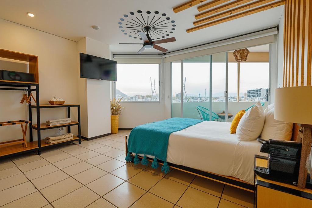 Mayan Monkey Los Cabos - Social Hotel - 4