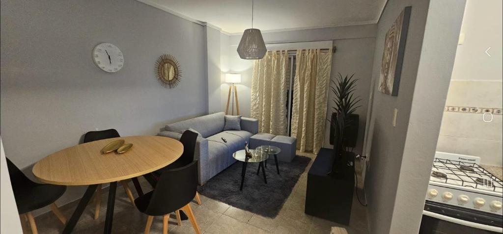 Departamento en pleno centro de Bahía Blanca - 1