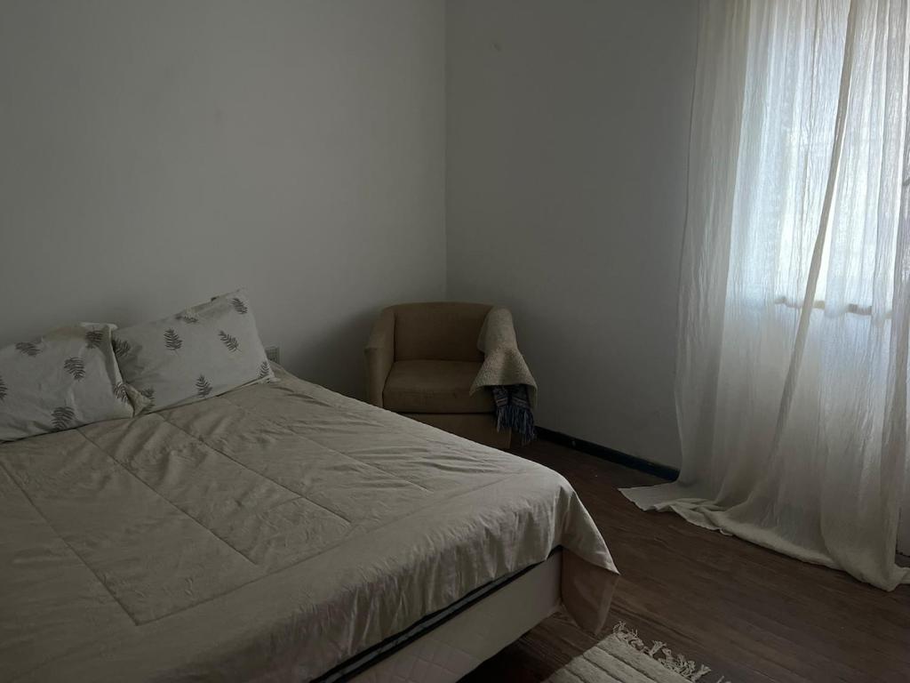 Departamento a media cuadra de plaza central - 3