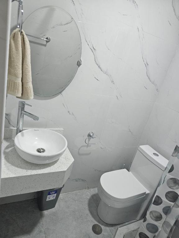 Comfortable apt in Cerro Colorado near the airport - 4
