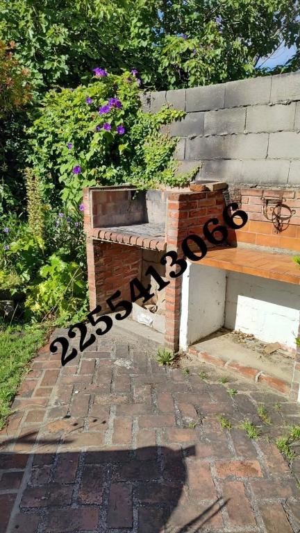 Duplex Gesell a 2 cuadras del mar - 4