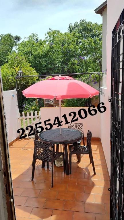 Duplex Gesell a 2 cuadras del mar - 5
