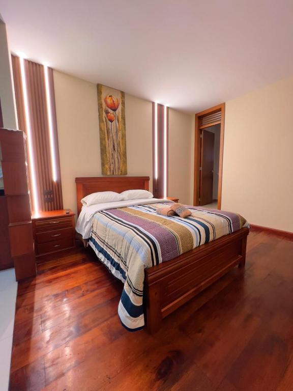 Estreno Suite en Loja, Valle - 1