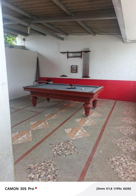 Casa Hospedaje La Esmeralda - 2