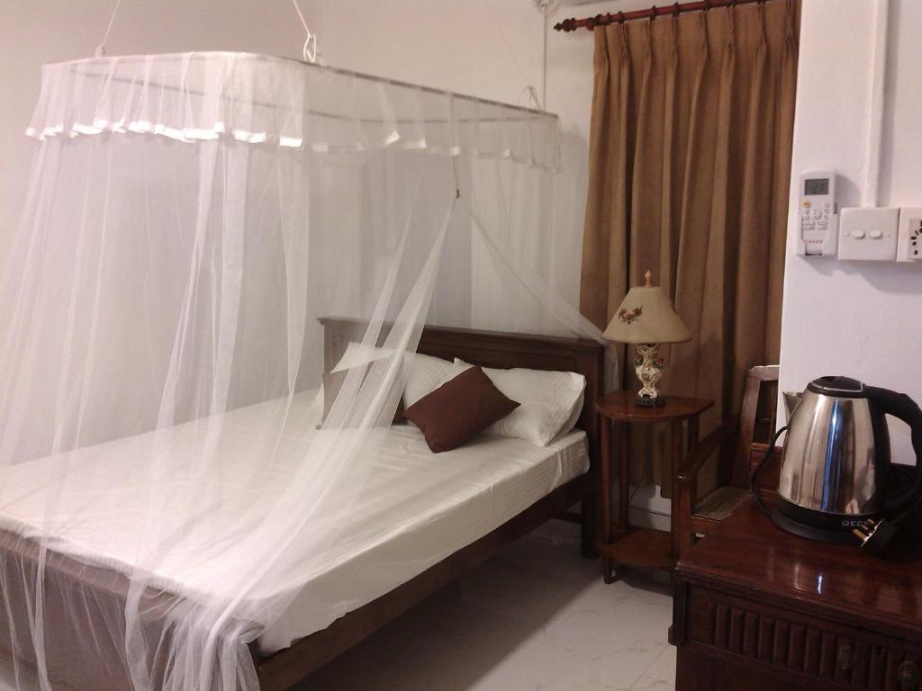 Number 01 by Taprobane, Negombo