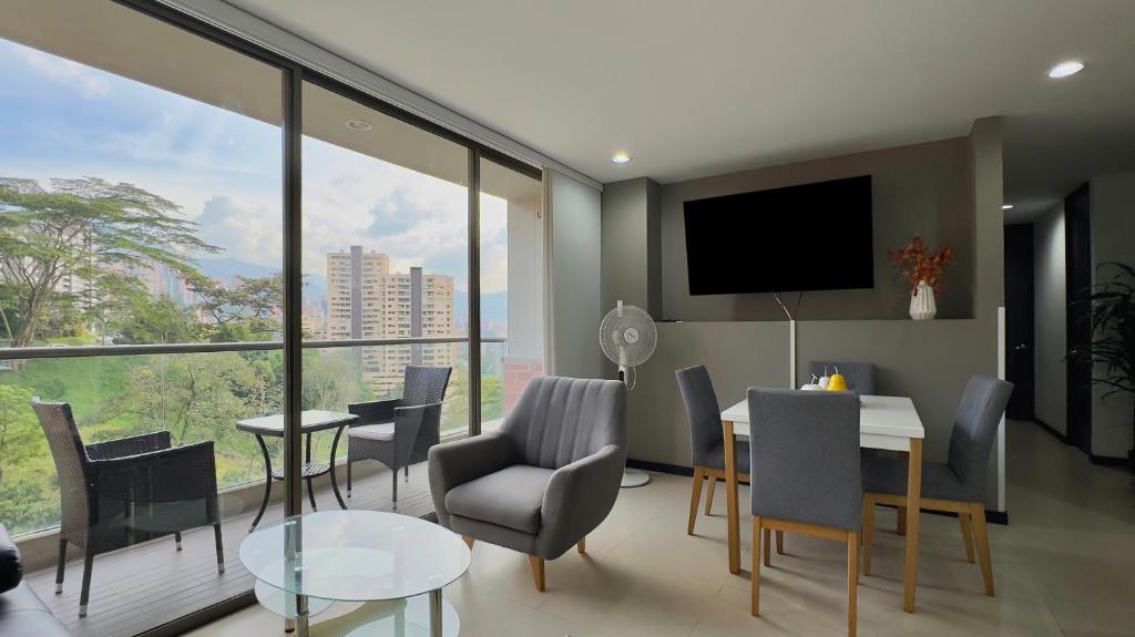 3BR AC Top Location Views El Poblado - 1