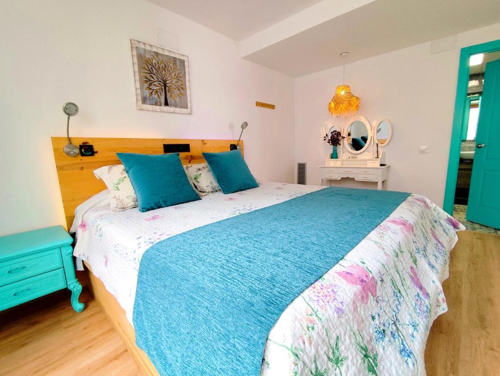 Casas del Castillo Peñíscola-Intramuros Suites - 3