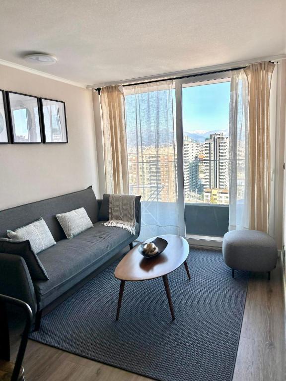 Apartamento en Ñuñoa con vista despejada a la cordillera - 2