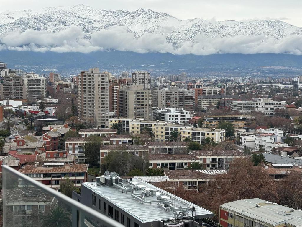 Apartamento en Ñuñoa con vista despejada a la cordillera - 5