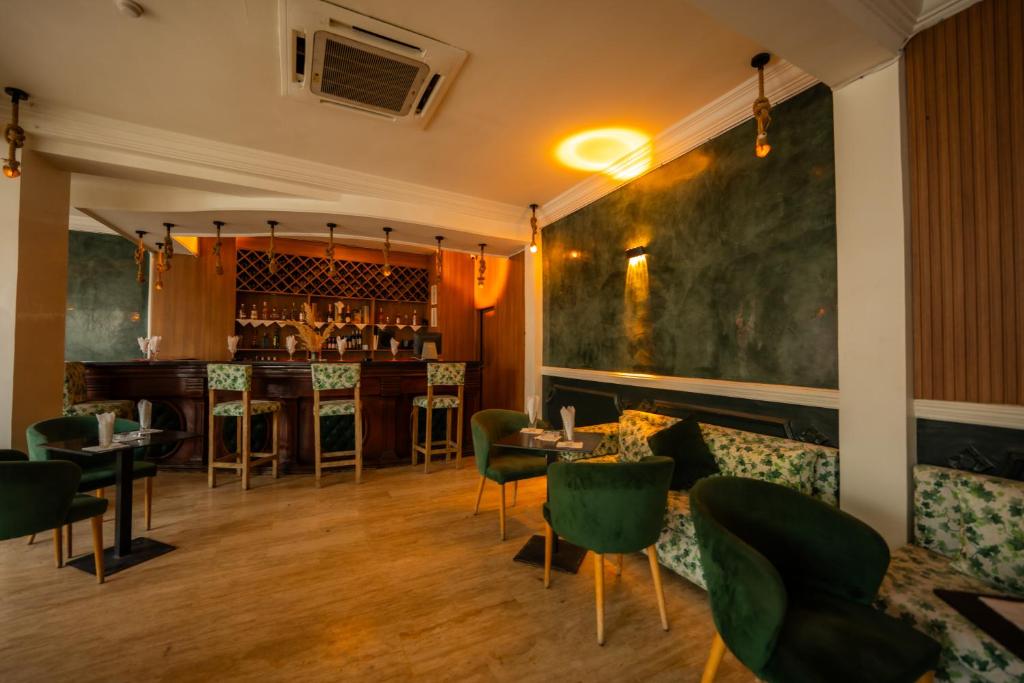 Bar/lounge