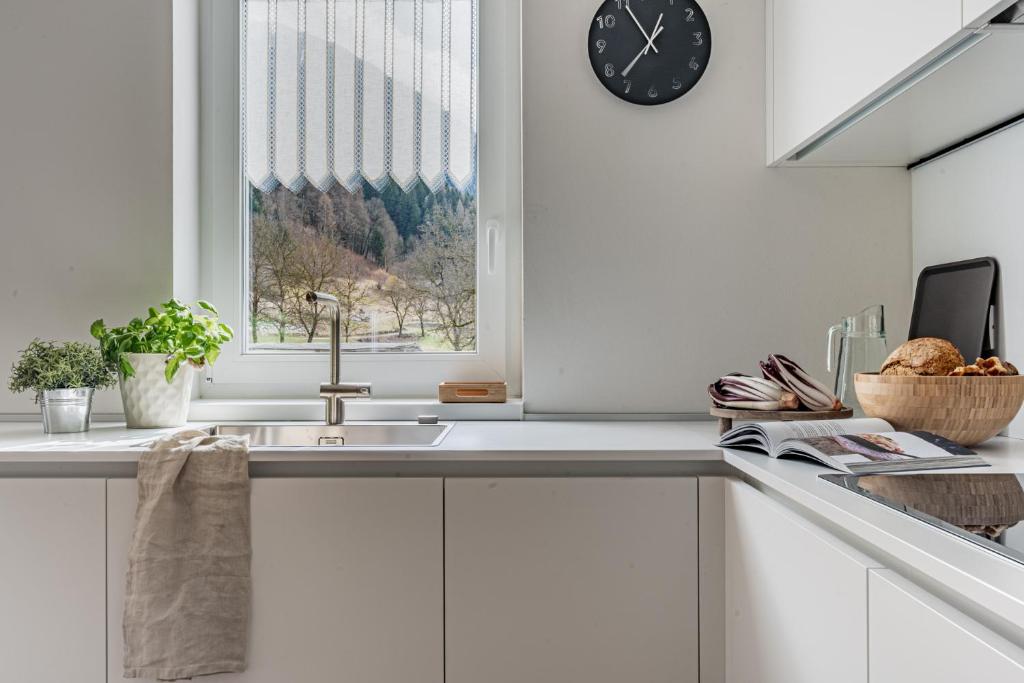 iFlat Pinzolo Apartment Gufo - 5