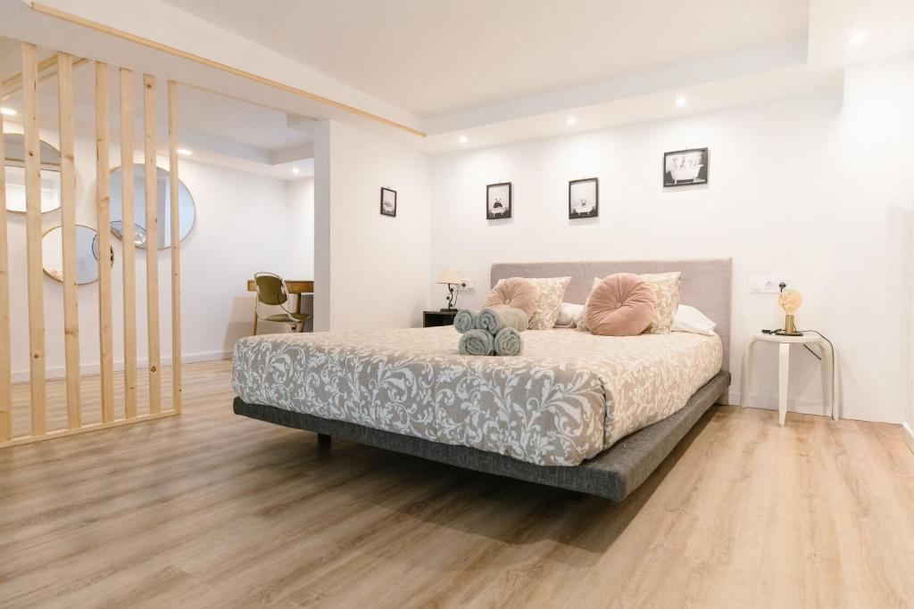 Vintage duplex with jacuzzi - 3