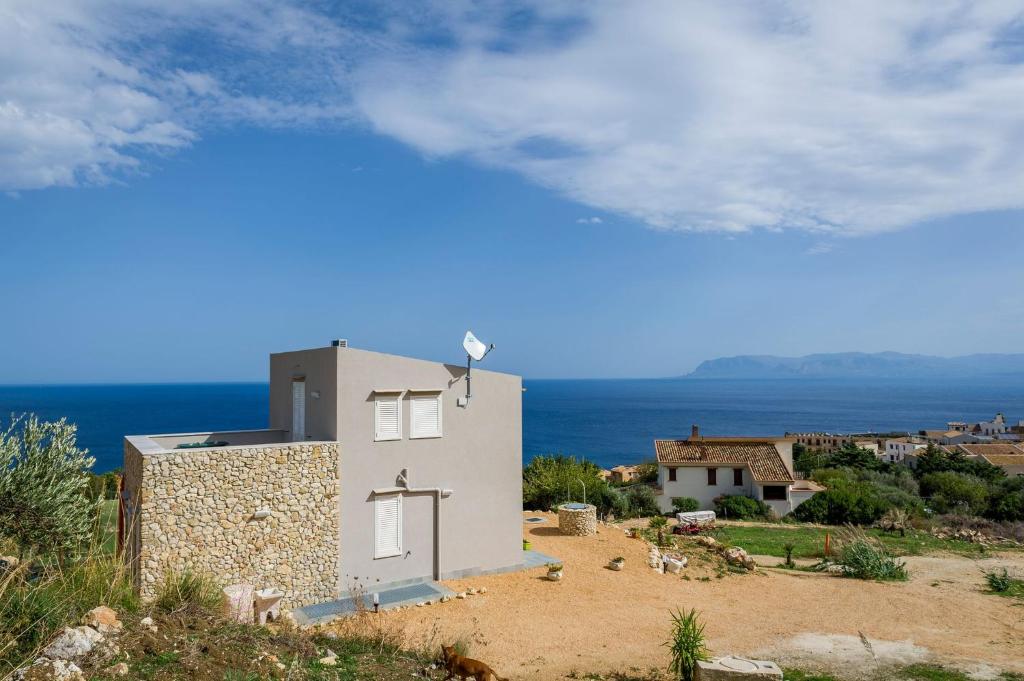 APT NINO in Villa Rosaria Vista Mare Zingaro - 4