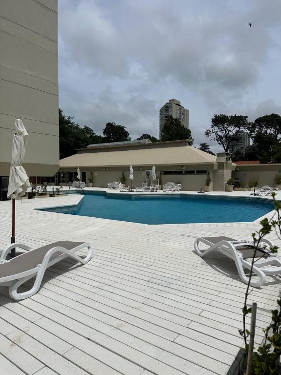 Punta del Este - Edificio Parquemar Bosque - 1