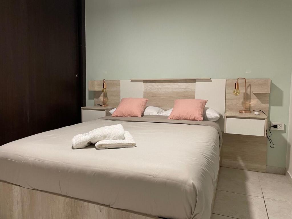 Hermoso departamento sobre Boulevard Gálvez - 2