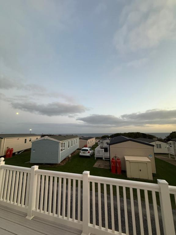 Luxury 3-Bed Caravan with Sea View, Exmouth photo 8