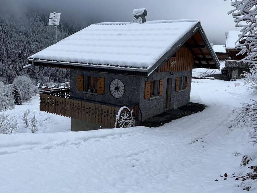Chalet Coquet pour 5 Pers. à Châtel - FR-1-676-250 - 1
